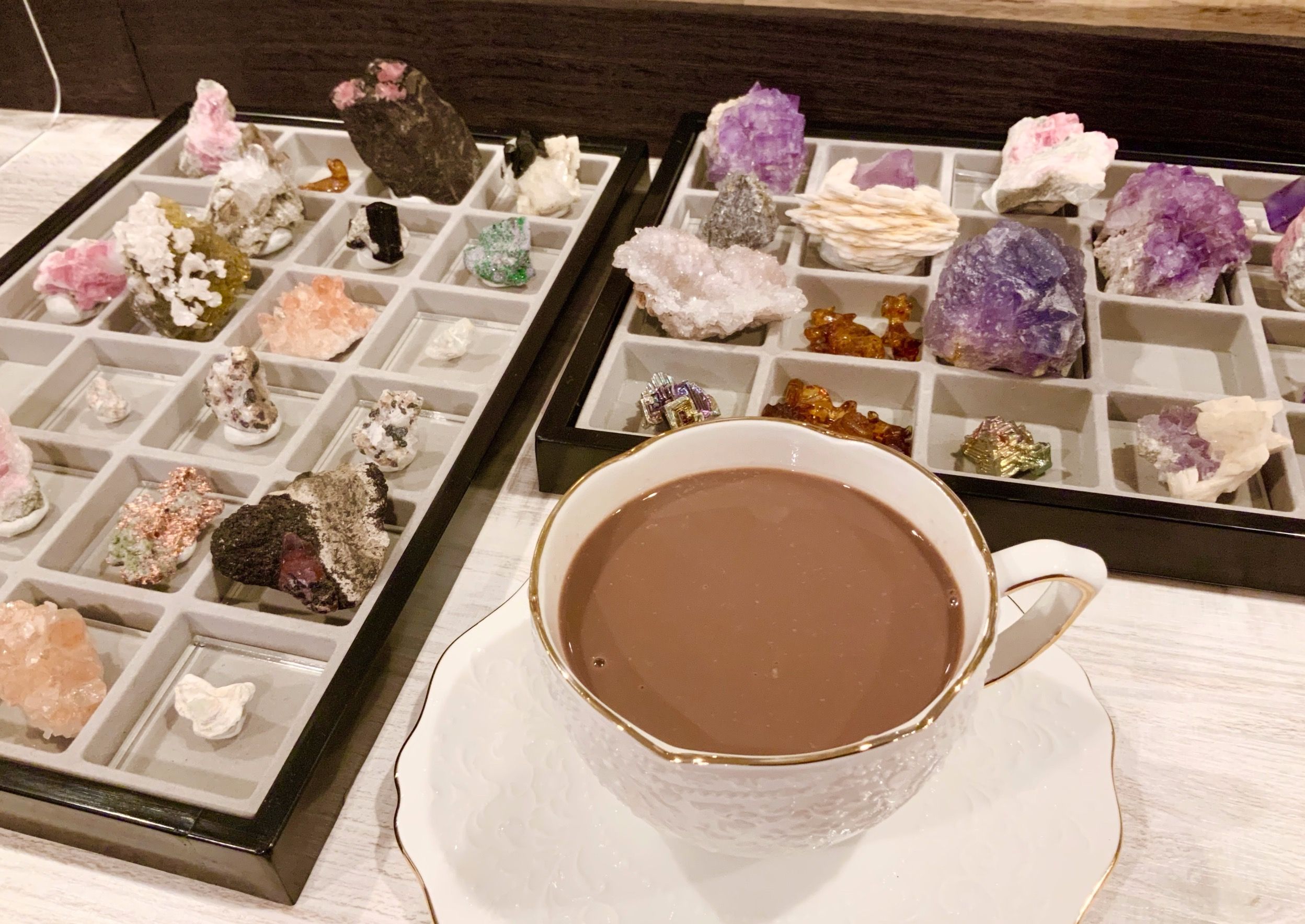 鉱物＆カフェMineral Muru 会社紹介 1