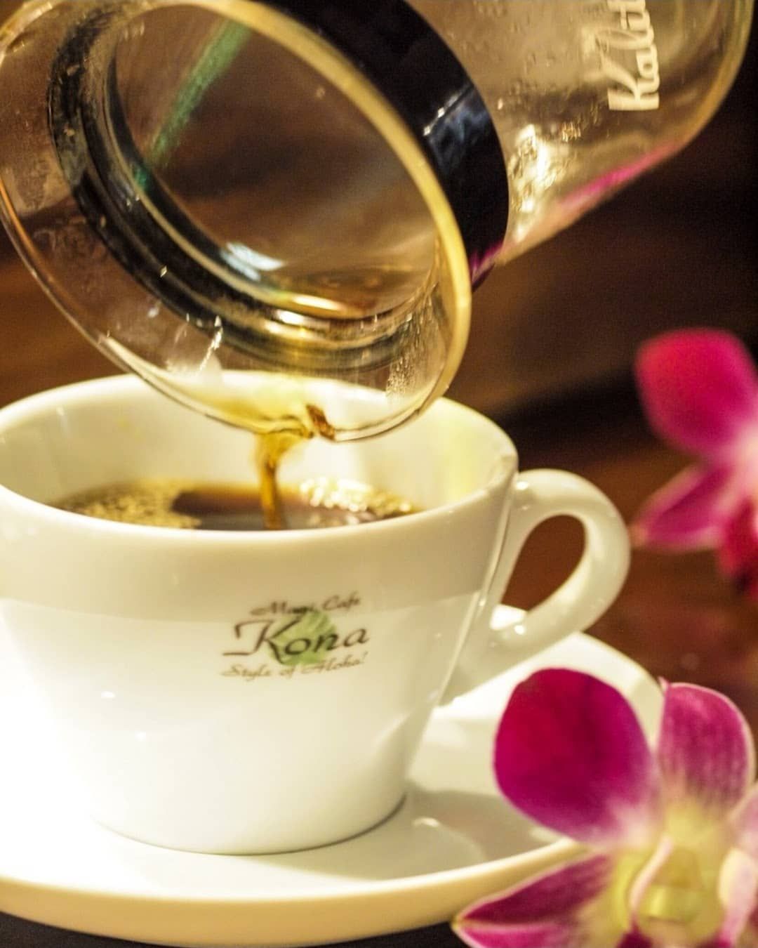 Magi Cafe Kona