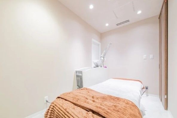 M BEAUTY CLINIC 美容外科 大阪心斎橋