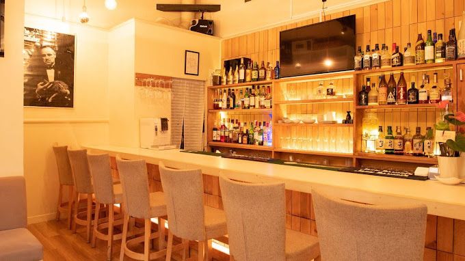 KARAOKE & BAR 宴家 聚々 会社紹介 1