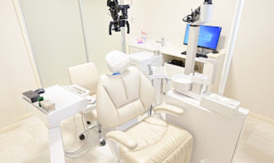 Akira dental clinic 会社紹介 1