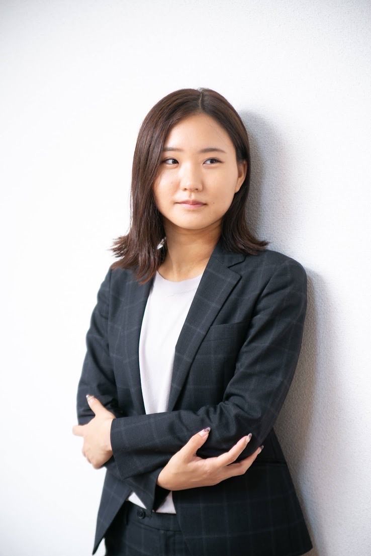 林　茉優