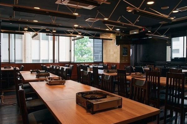 ラムしゃぶ金の目 新宿店